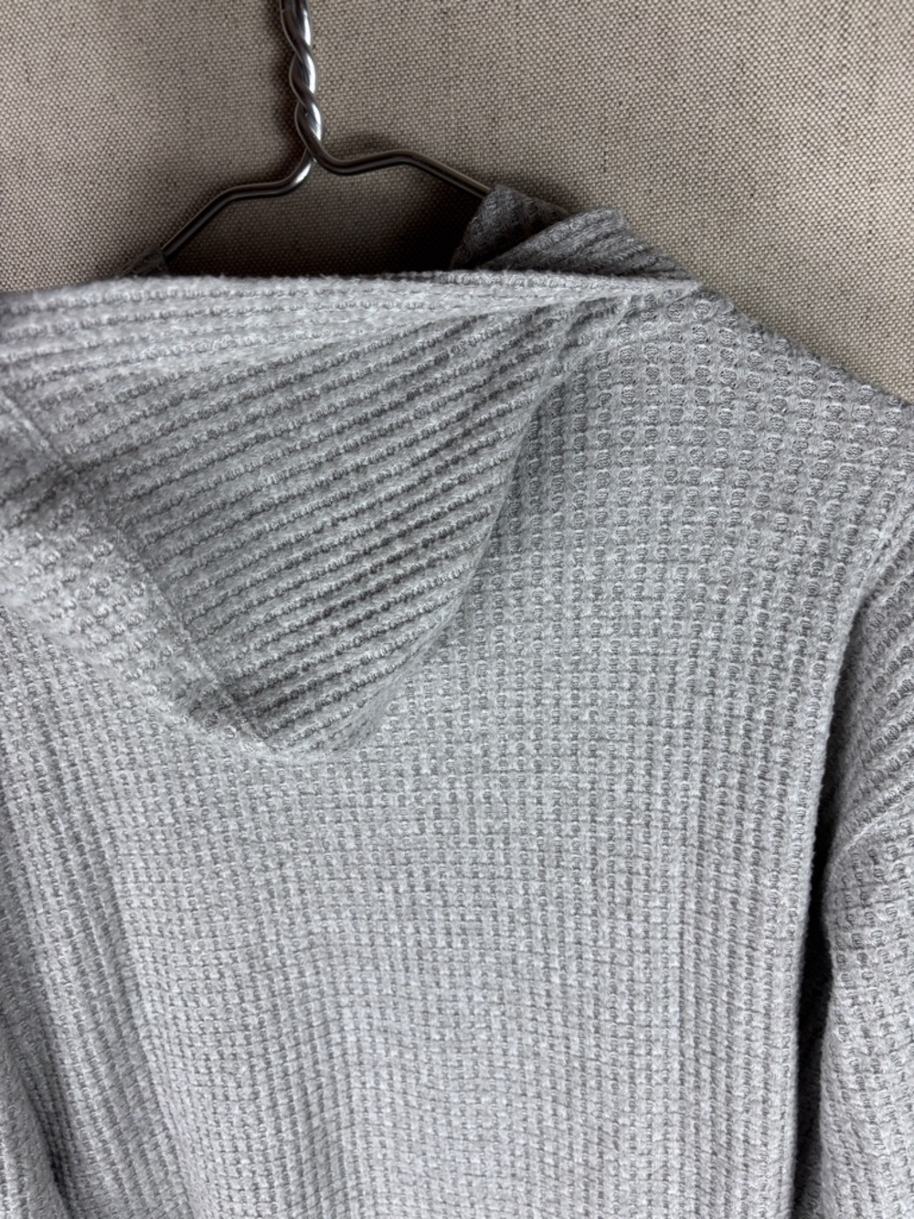 UpWest > Gray Waffle Hooded Sweatshirt Medium - Picture 10 of 10